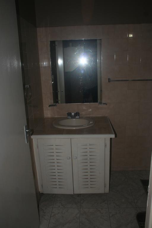 Cozy Apartment كينغستون المظهر الخارجي الصورة